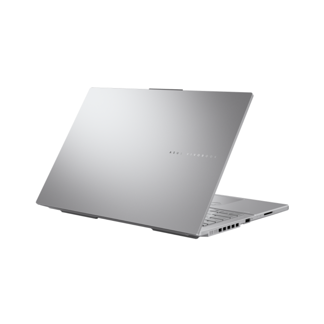 ASUS Vivobook Pro 15 N6506MU-MA029، Intel Core Ultra 7-155H، ذاكرة وصول عشوائي 16 جيجابايت، قرص SSD سعة 1 تيرابايت، NVIDIA RTX 4050 6 جيجابايت، شاشة OLED WQXGA 120 هرتز، لون فضي رائع