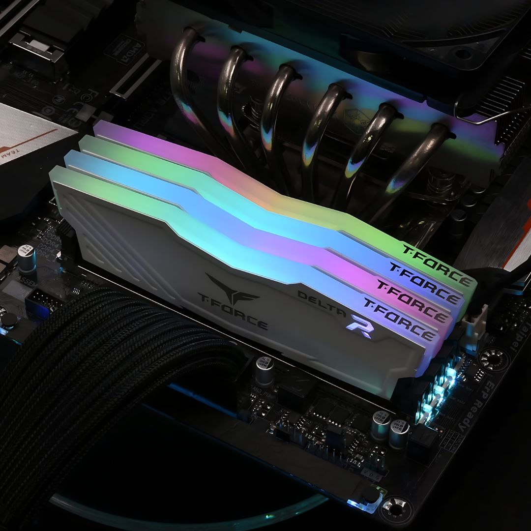 TEAMGROUP T-Force Delta RGB DDR4 Ram 16GB (2x8GB) 3600MHz CL18 - White