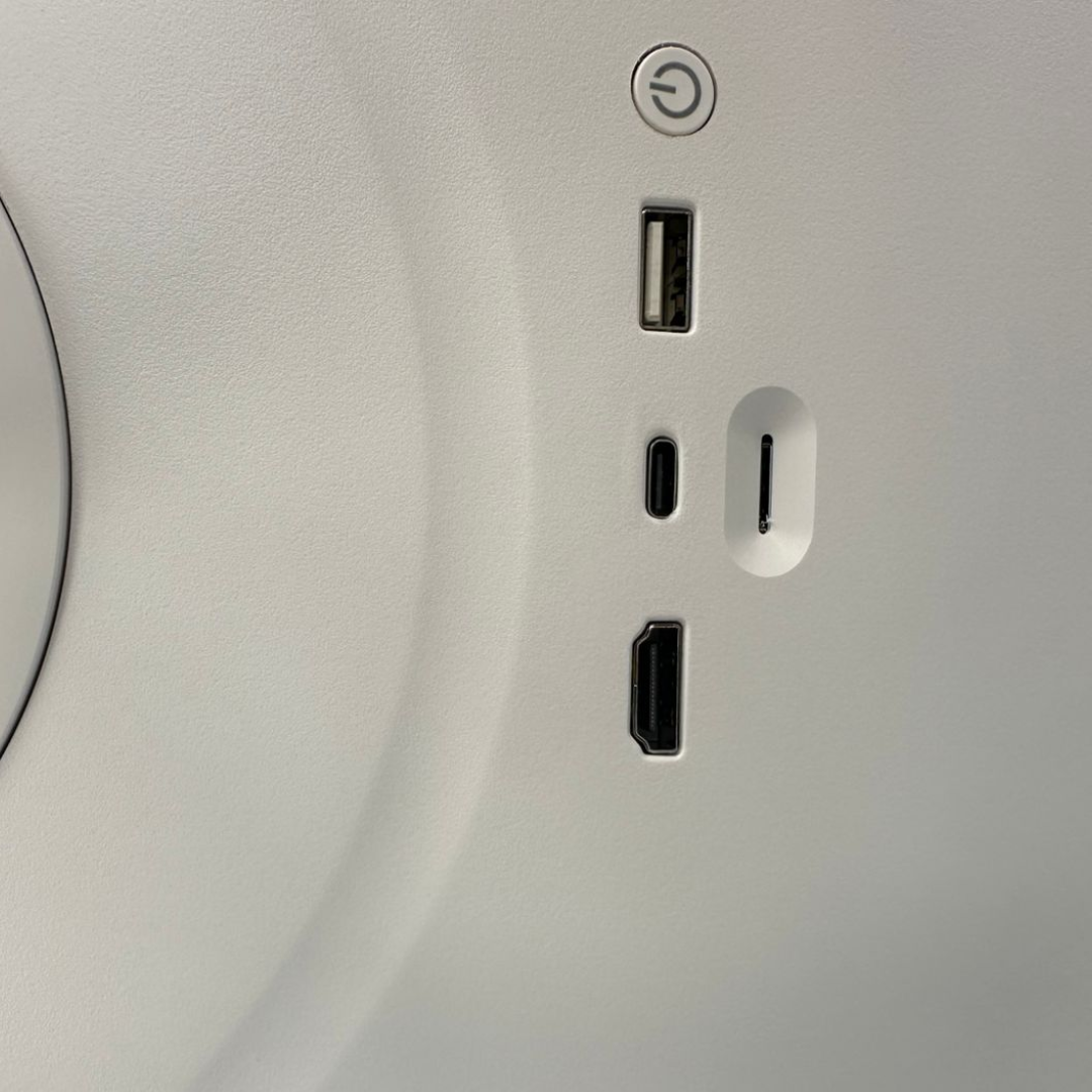 Luminex 32 Inch 2k Android Portable Smart Monitor - White